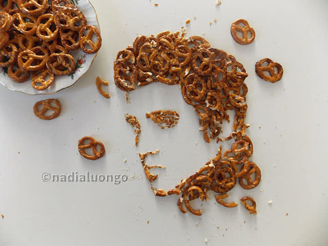 Nadia Luongo uploaded a new item: Elvis Pretzel. - rbkdsudceqqdzfrm9h8b