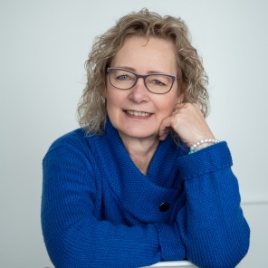 Connect with Helle Brodie Helle Brodie