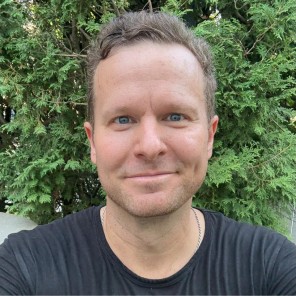 Connect with Chas Bruns Chas Bruns