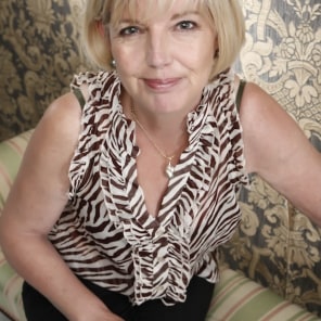 Lucia Dore