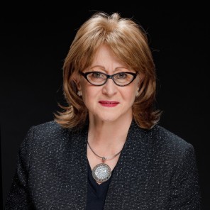 Laura Aziz