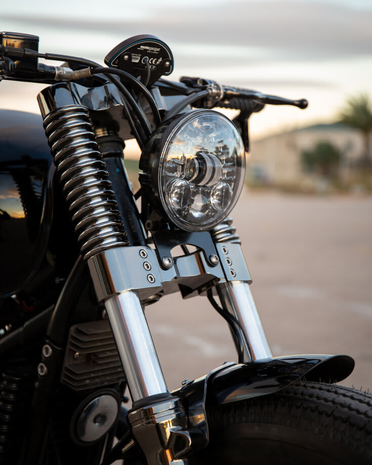 triumph bonneville 900 brat style tamarit belluma