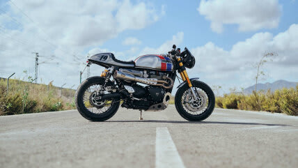 Tamarit motorcycle number 55 | A Cafe Racer with Triumph