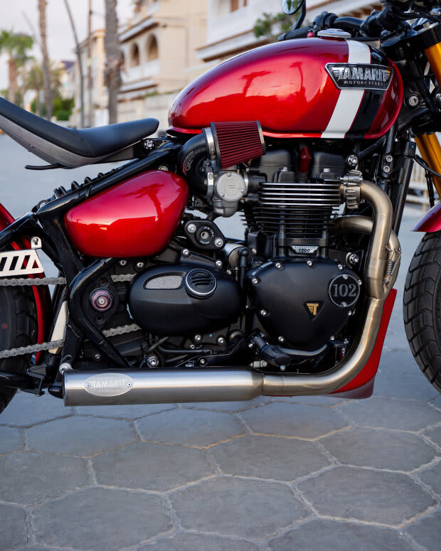 triumph thruxton 1200r cafe racer tamarit turXton