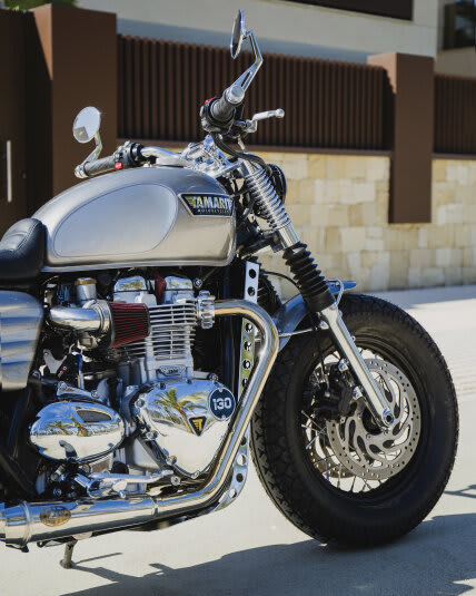 Triumph bonneville t120 fox shocks on sale