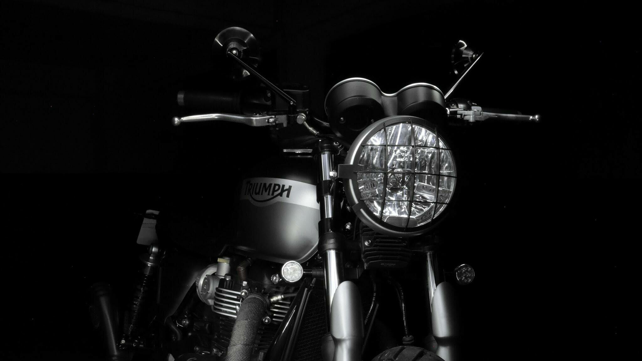 triumph bonneville t120 brat style tamarit yunque2