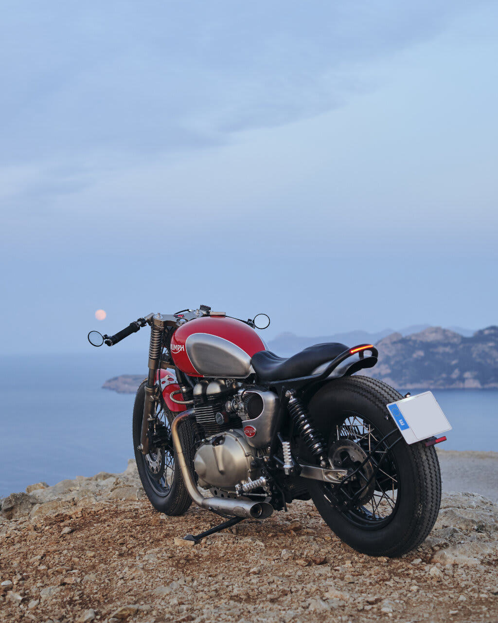 triumph thruxton 900 custom tamarit stalker