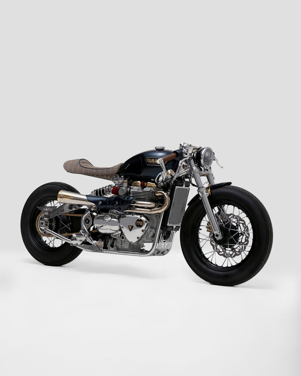 triumph bonneville t100 tracker tamarit phantom