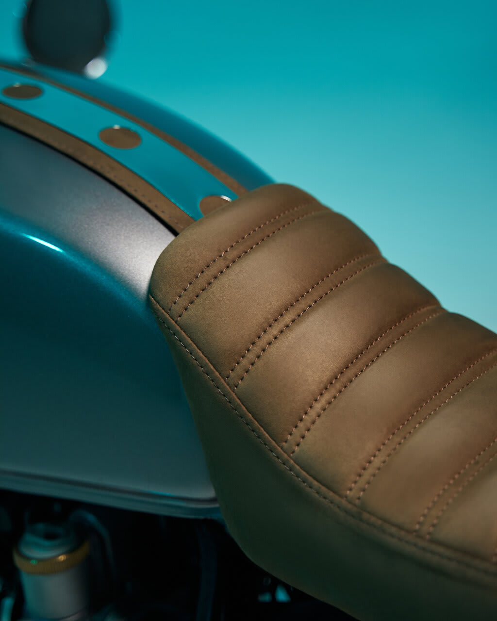 triumph thruxton 1200 cafe racer tamarit san jorge