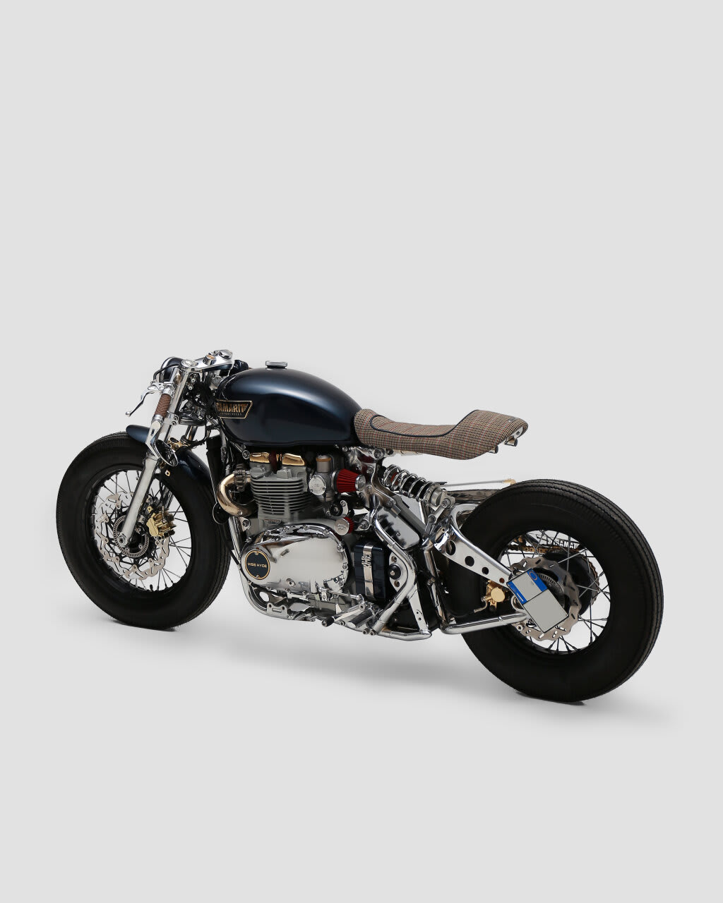 triumph thruxton 1200r cafe racer tamarit missile