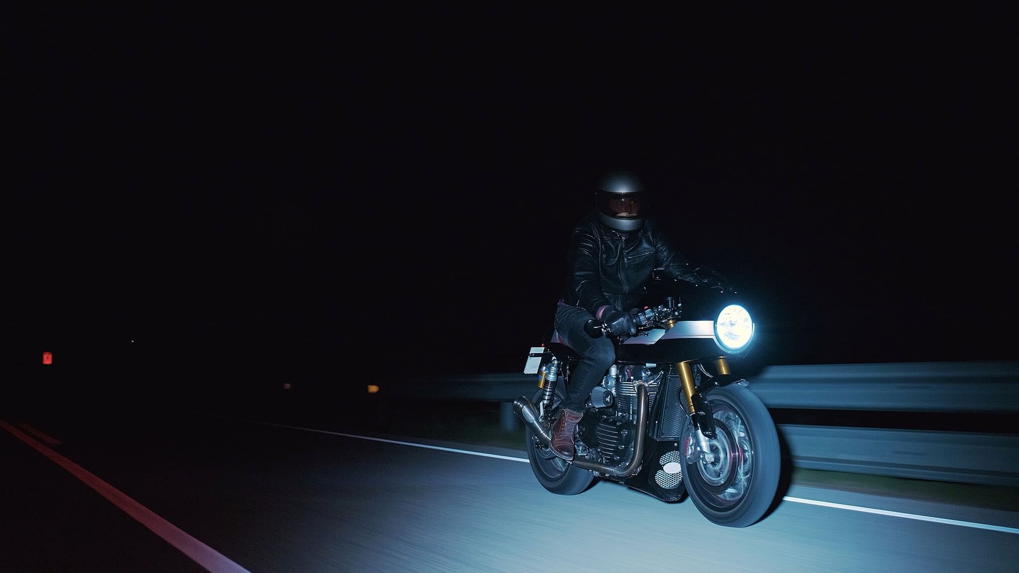 triumph thruxton 1200R cafe racer tamarit malasangre