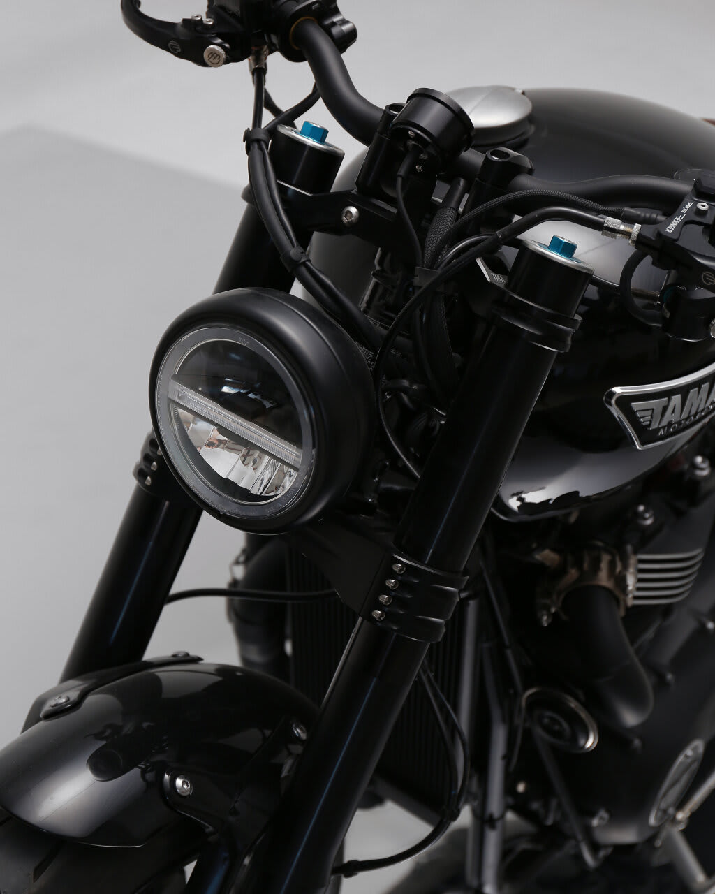triumph speed twin caferacer tamarit alpha delta