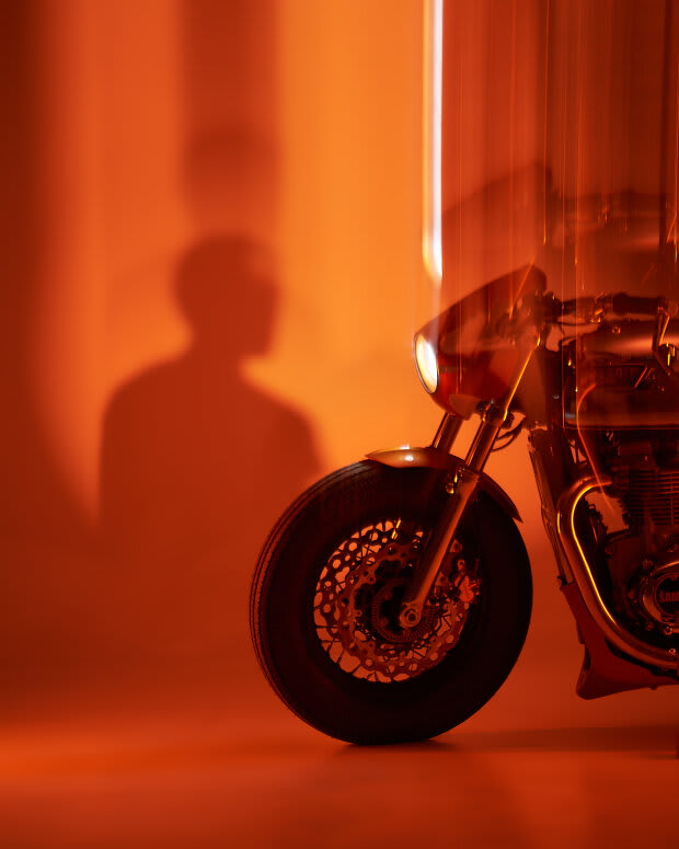 triumph thruxton 900 cafe racer thunderbird 1