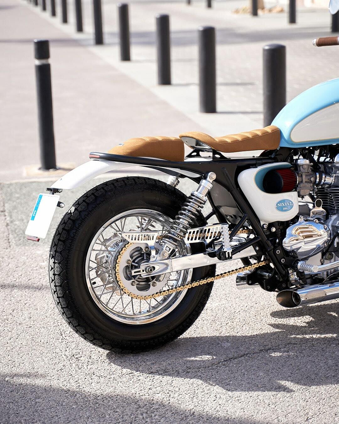 triumph bonneville t100 brat style sixty2 tamarit