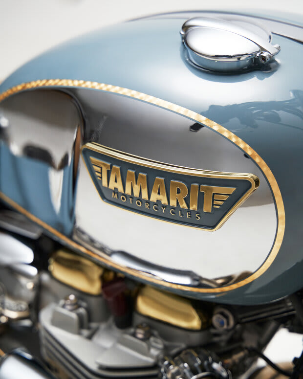 triumph thruxton 900 cafe racer thunderbird 1
