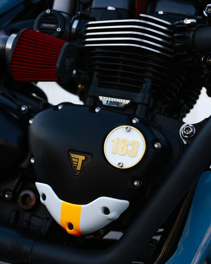 triumph bonneville t100 tracker tamarit phantom