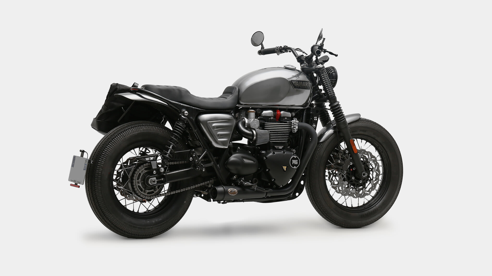triumph thruxton 1200r cafe racer tamarit missile