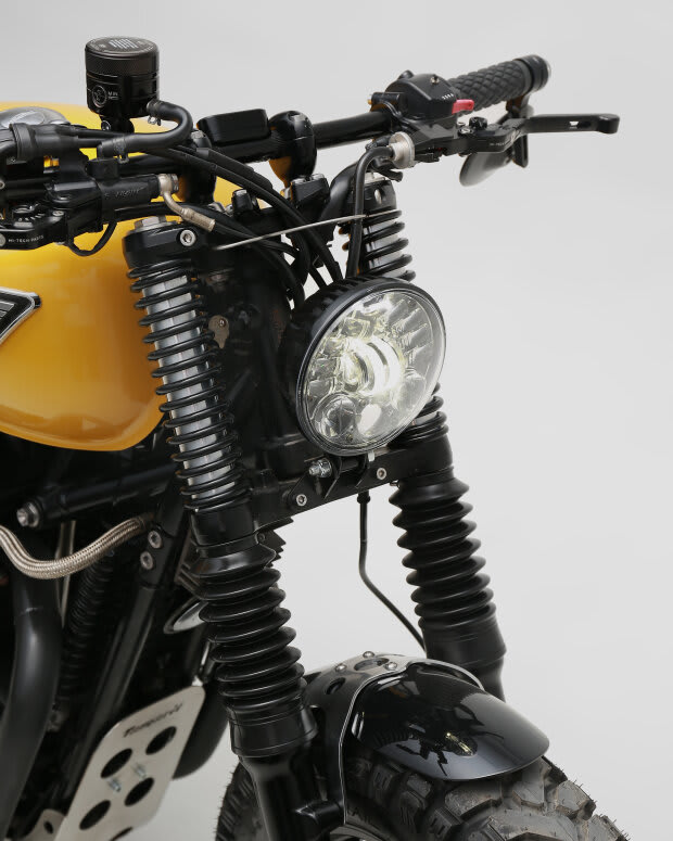 triumph thruxton 1200r cafe racer tamarit missile