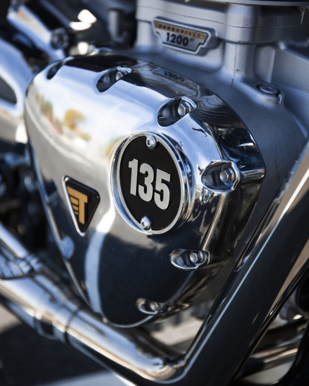 triumph bonneville t120 brat style tamarit moli