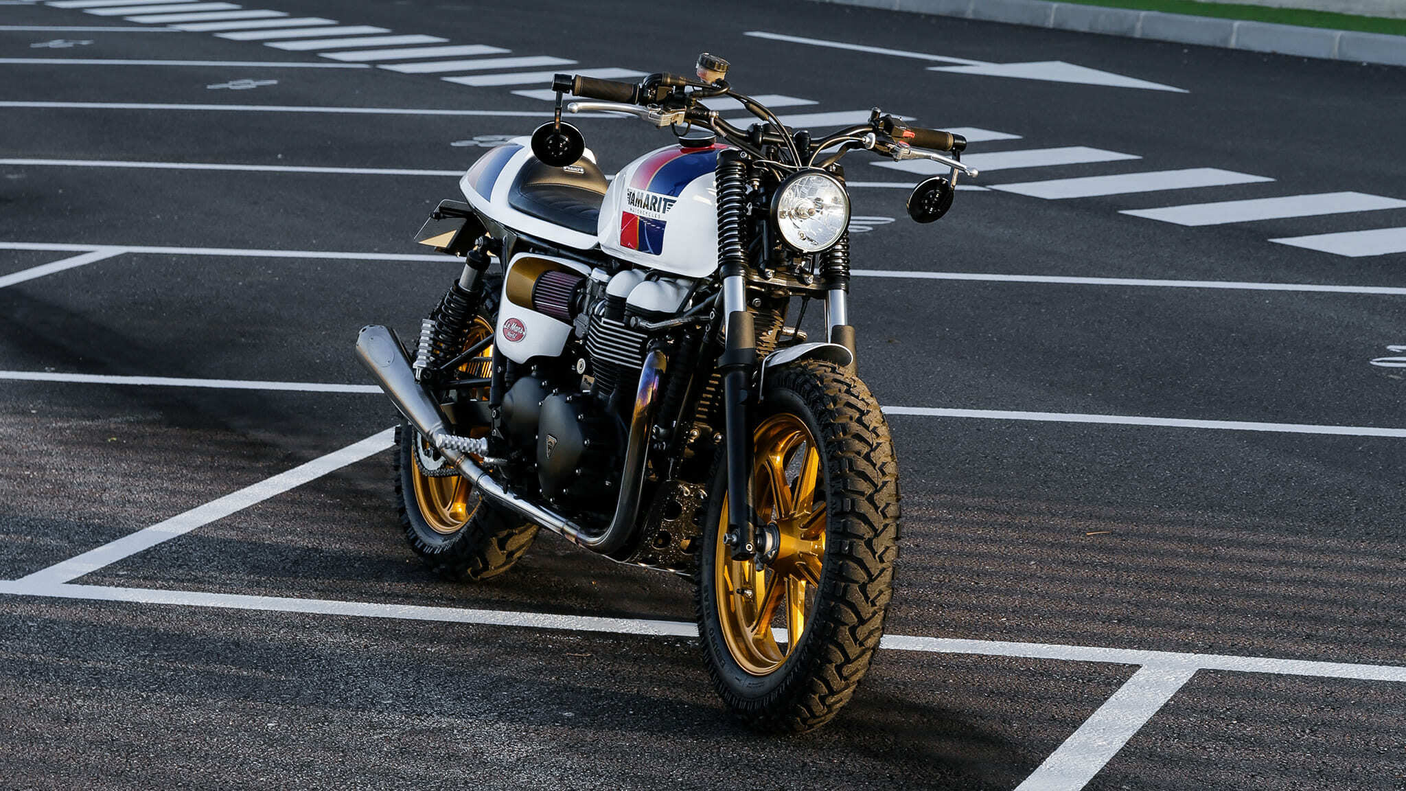 triumph bonneville se cafe racer tamarit lemans