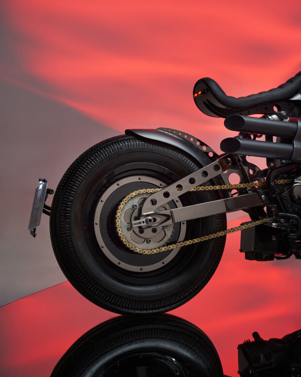 triumph thruxton 900 cafe racer thunderbird 1