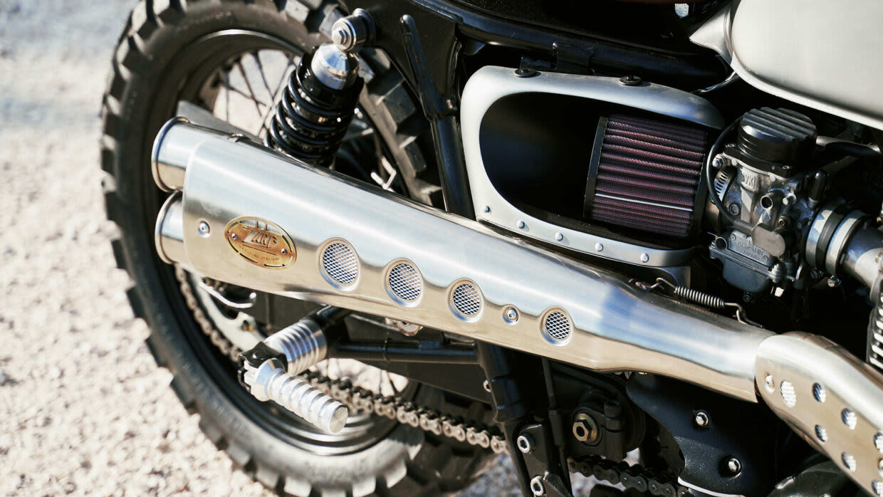 triumph bonneville t100 brat style tamarit laia