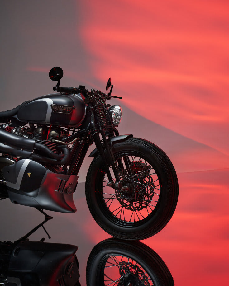 triumph thruxton 900 cafe racer tamarit thunderbird 1