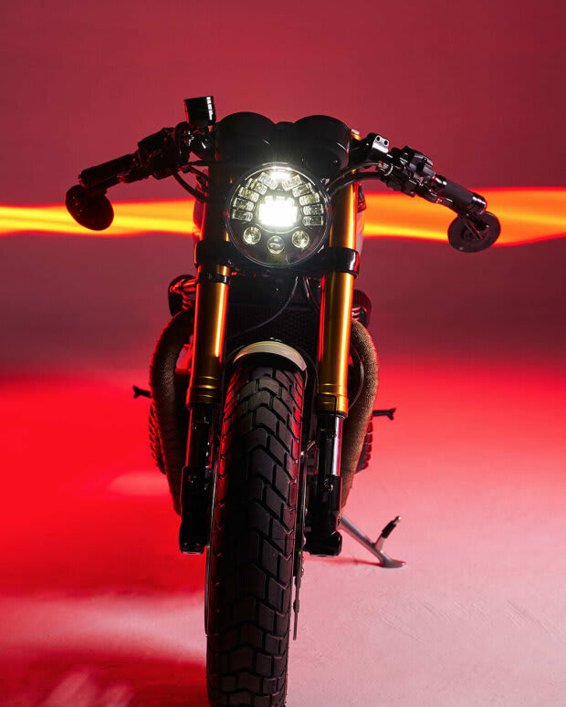 triumph thruxton 1200rs cafe racer tamarit renatide
