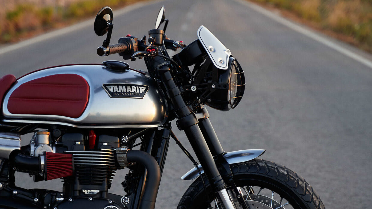 triumph thruxton 1200R cafe racer tamarit arcadia