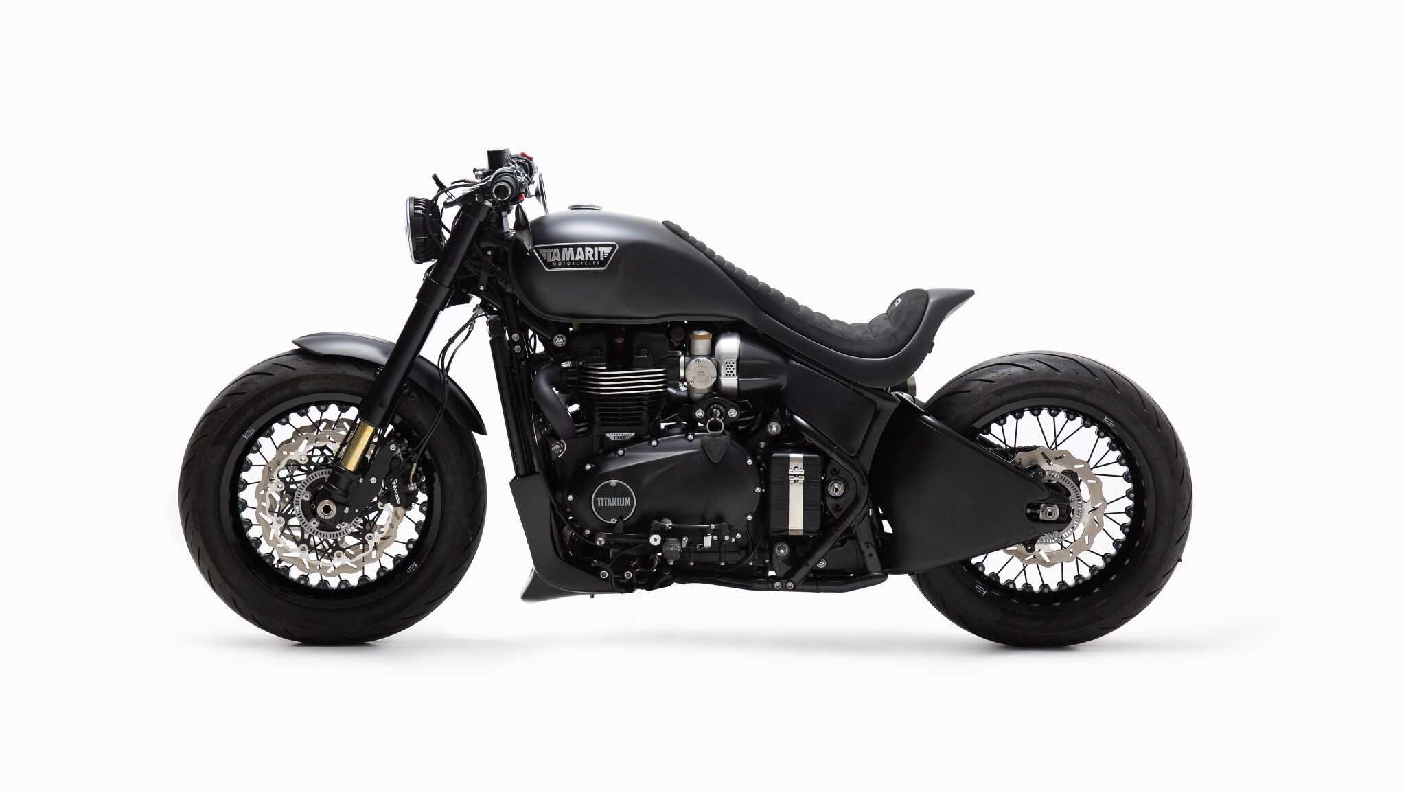 triumph thruxton 1200r cafe racer tamarit missile