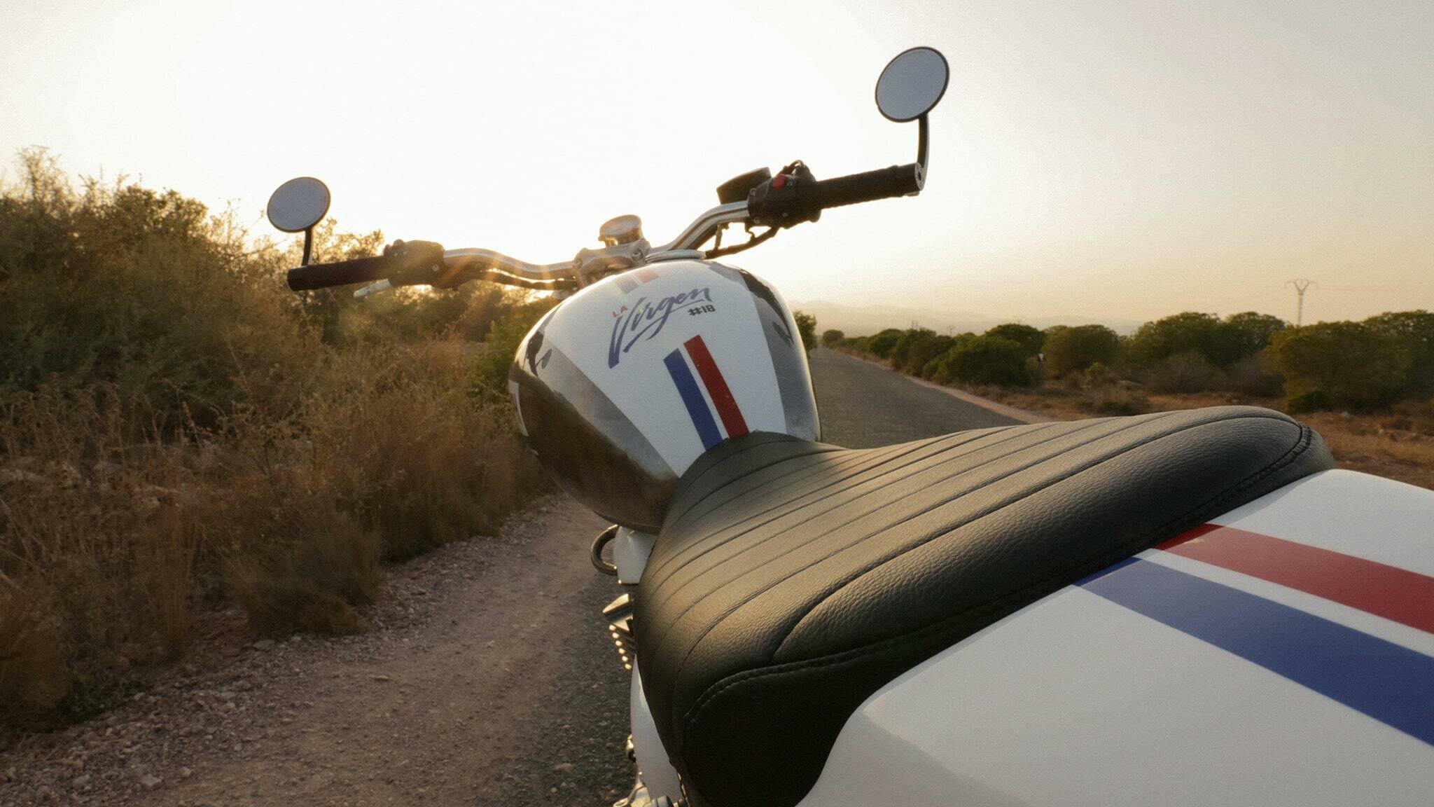 triumph bonneville t100 brat style tamarit la virgen