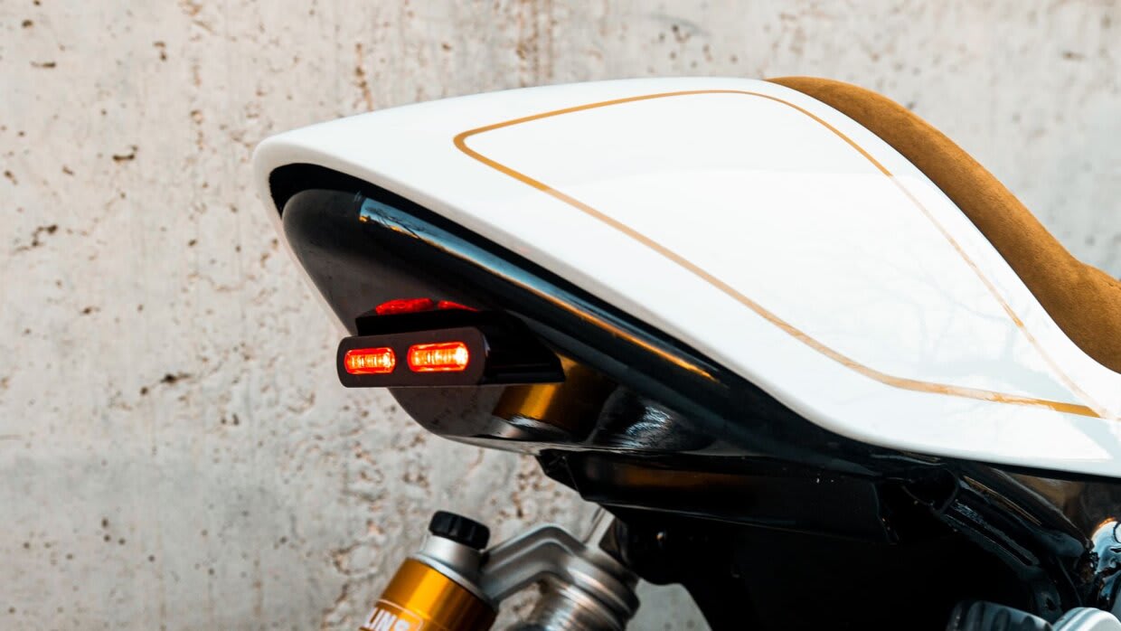 thruxton R Cafe racer tamarit claus