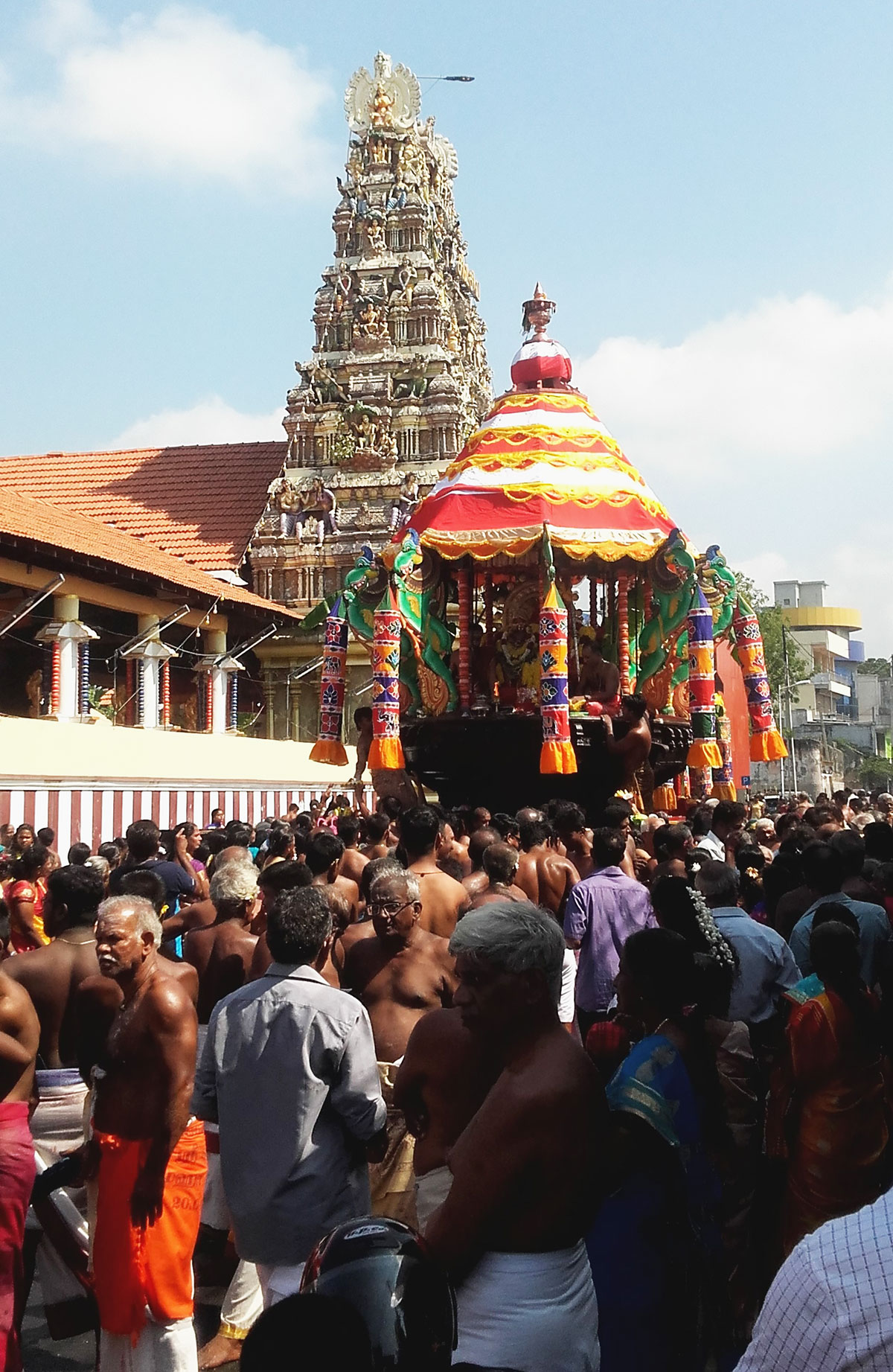 Vannai-Vaitheeswaran-Swamy-chariot-festival-7