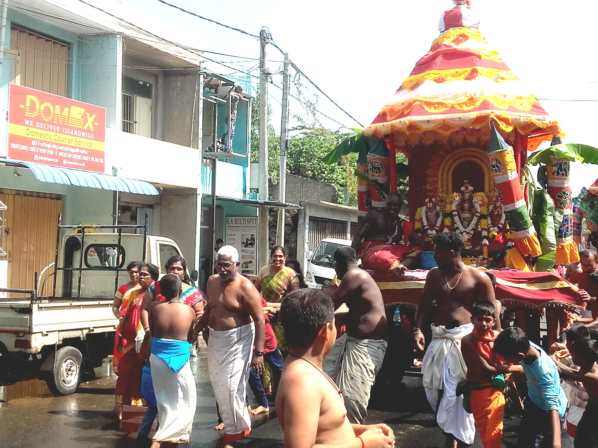 Vannai-Vaitheeswaran-Swamy-chariot-festival-5