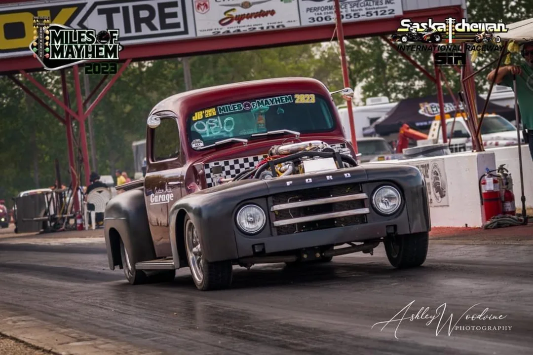 48 Ford F1
