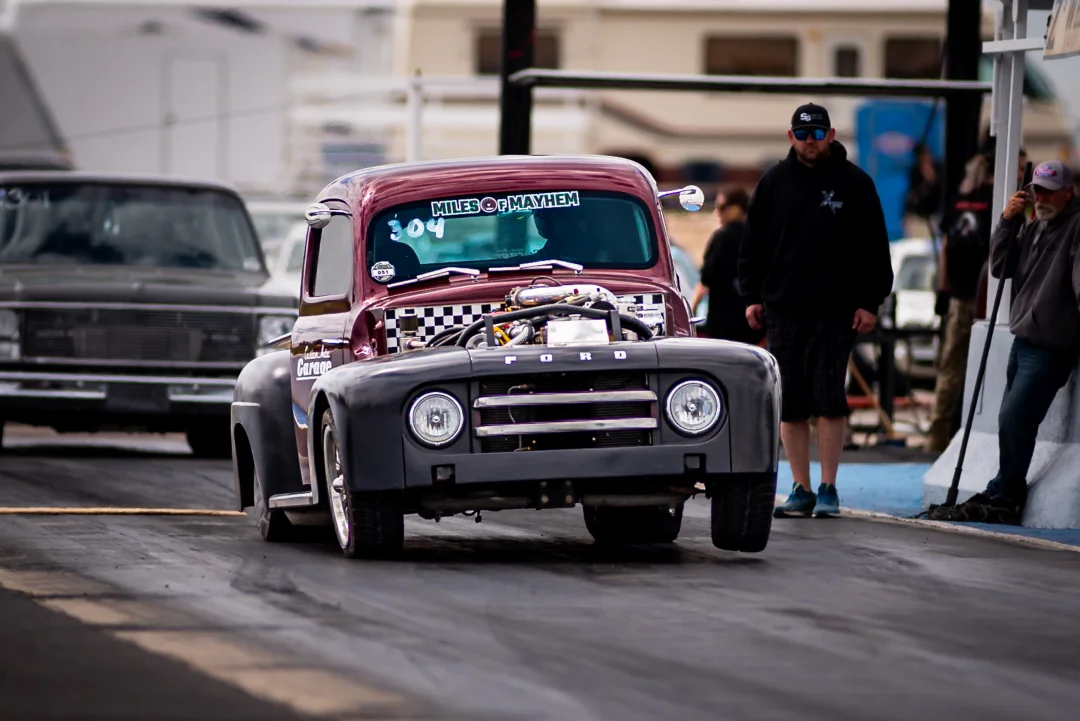 48 Ford F1