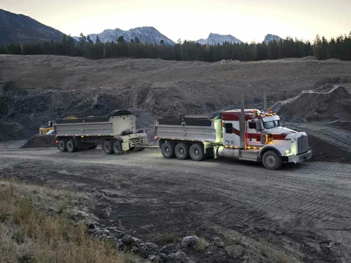 End Dump trailer