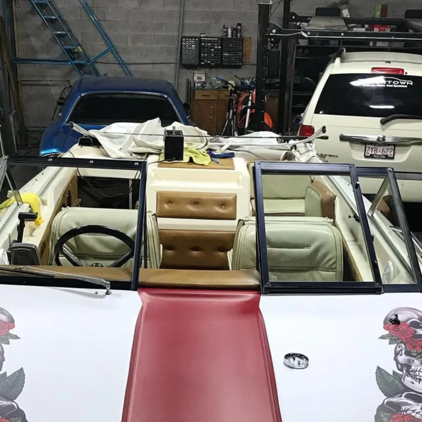 Off-season boat graphics
