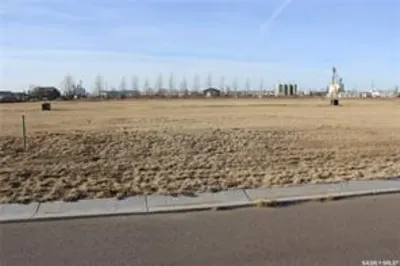 745 Kelly Drive - Listing # SK992509 main thumbnail