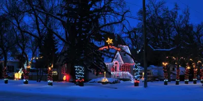 Xmas Lights Carlson