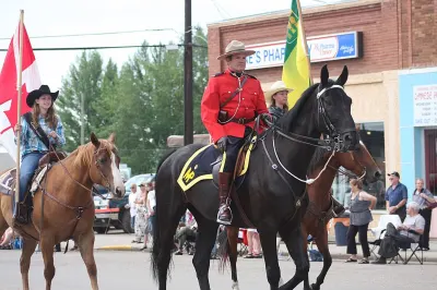Parade - Carman