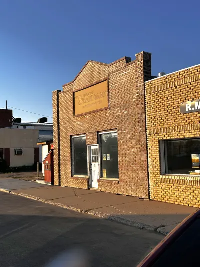 02. Binkley Furniture Company, Ltd. (The Shaunavon Standard) 346 Centre Street