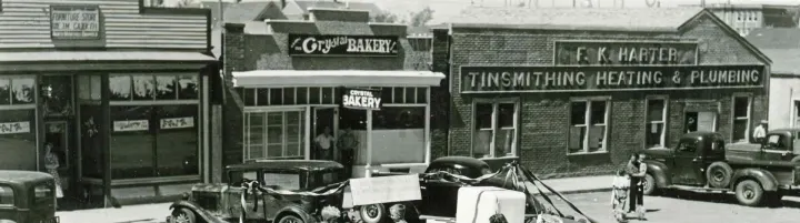 The Crystal Bakery was opened in October of 1930 by two brothers, “Slim” Mah and Mah Shean.  
The bakery closed in 1964, the building was demolished in 1986.