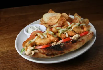image of FRIED SHRIMP PO' BOY SANDWICH