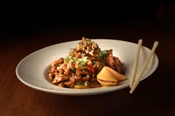 image of GINGER PEANUT PORK BOWL
