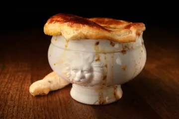 image of BAKED FRENCH ONION SOUP