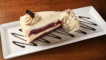 image of RED VELVET CHEESECAKE