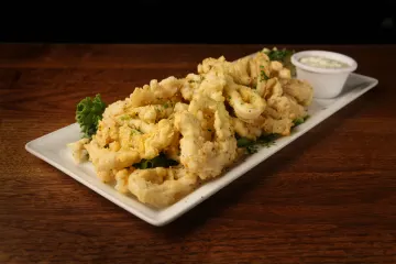 image of CRISPY LEMON PEPPER CALAMARI