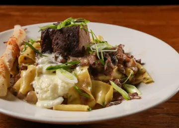 image of SHORT RIB STROGANOFF