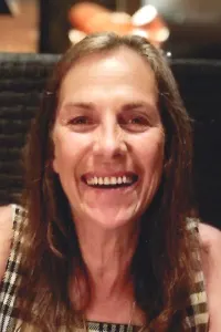 Roxanne Rowe